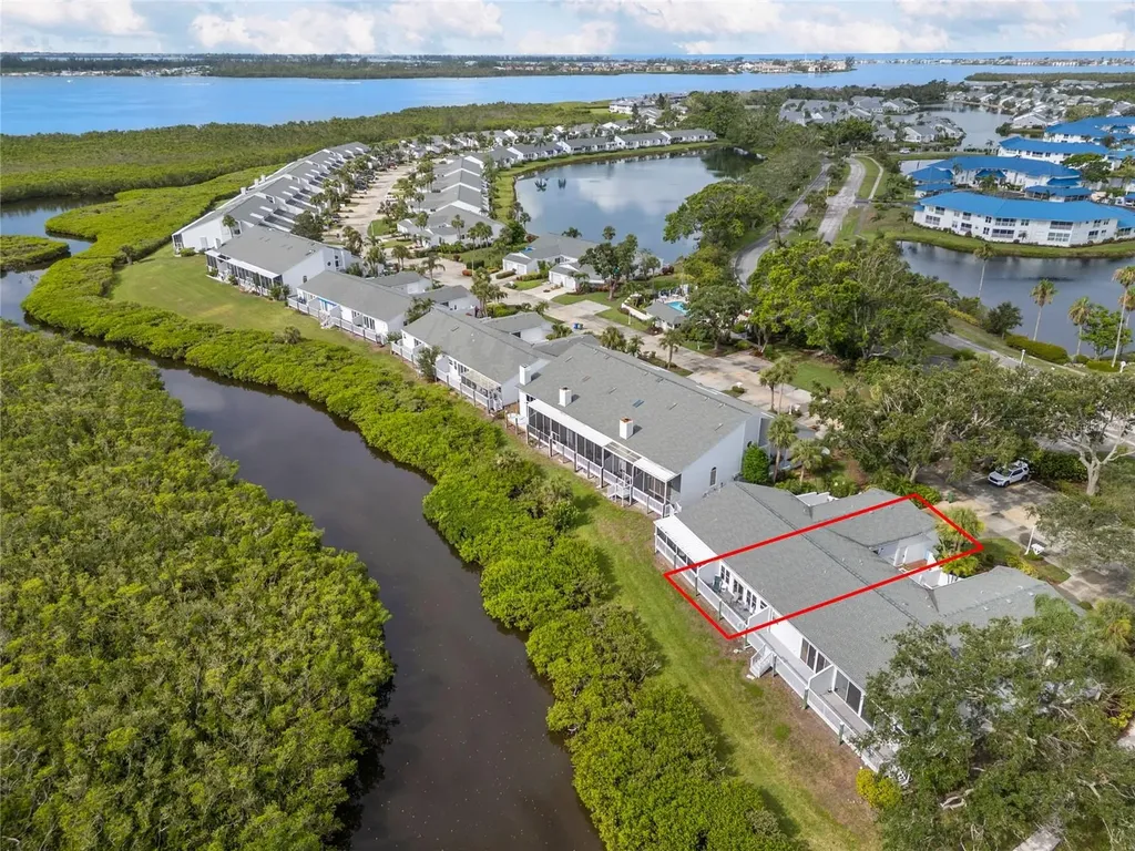 805 Waterside Lane Bradenton FL 34209