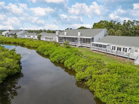 805 Waterside Lane Bradenton FL 34209