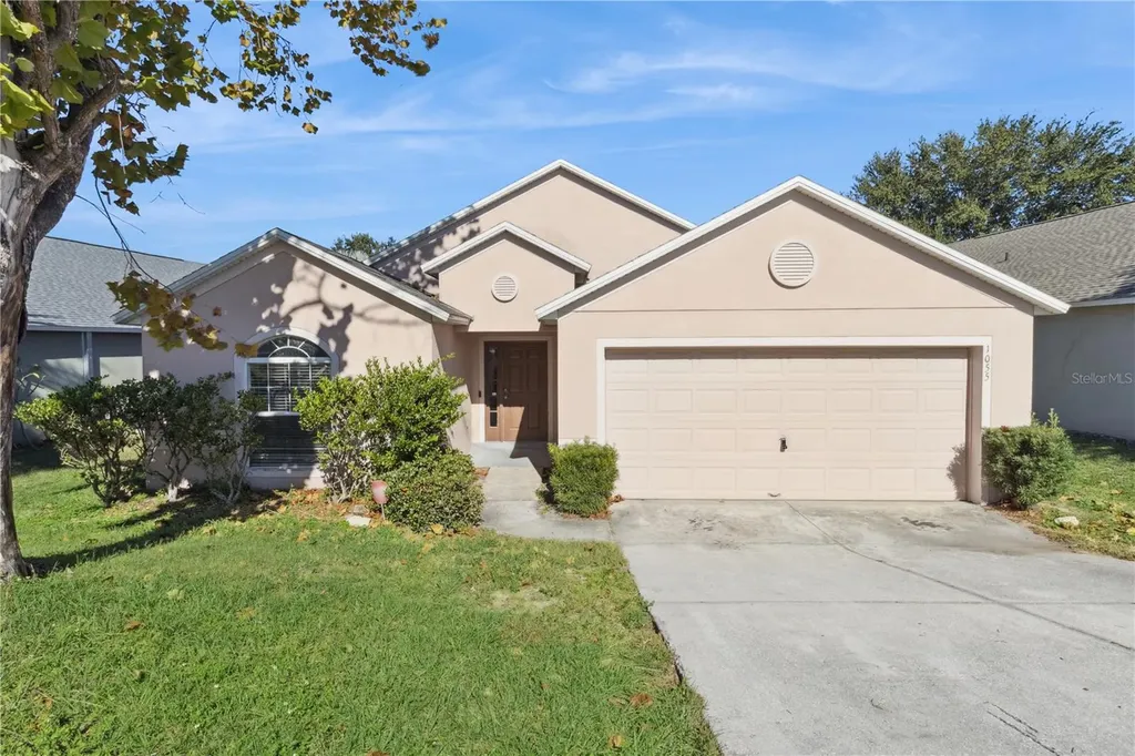 1055 Bluegrass Drive Groveland FL 34736