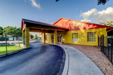 8816 W Robson Street Tampa FL 33615