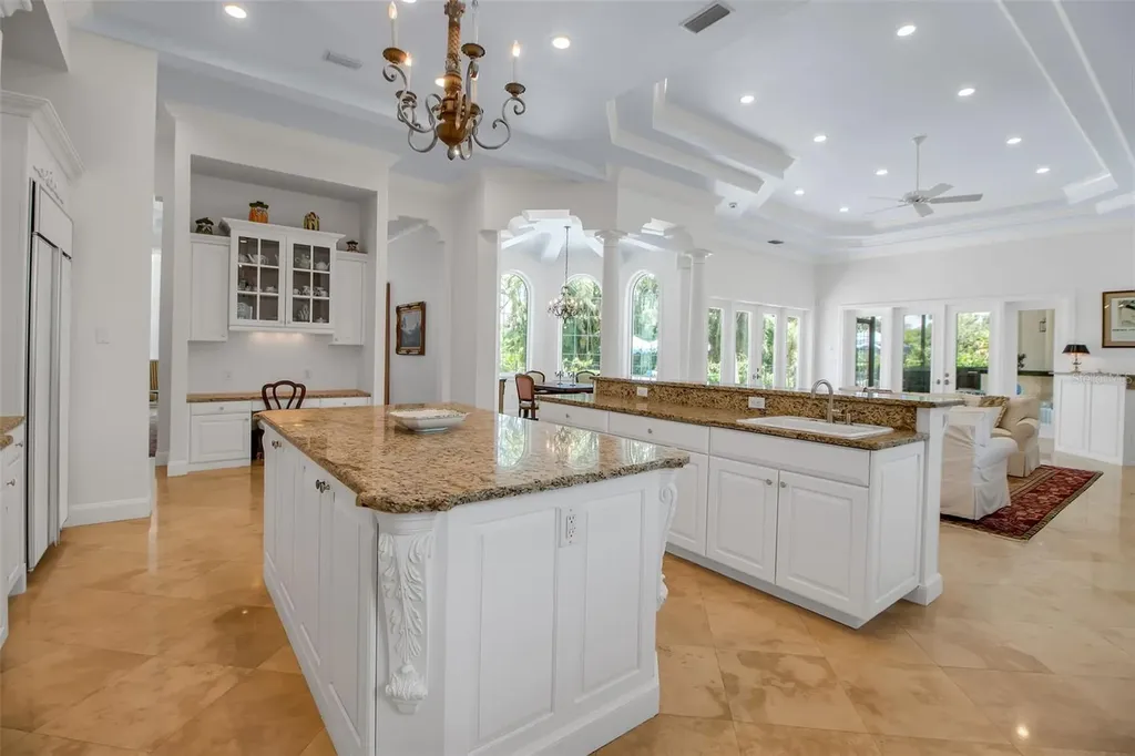 550 Dove Pointe Osprey FL 34229