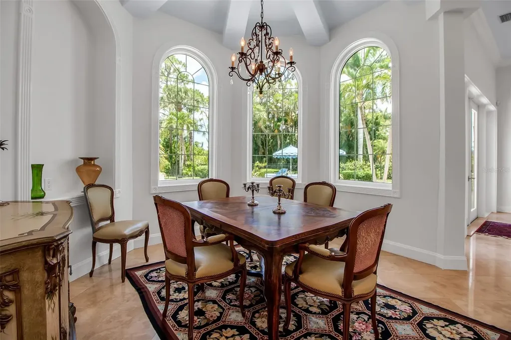 550 Dove Pointe Osprey FL 34229