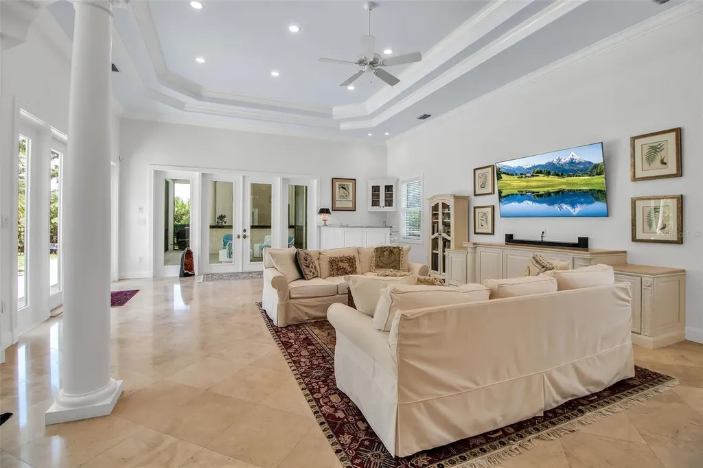 550 Dove Pointe Osprey FL 34229