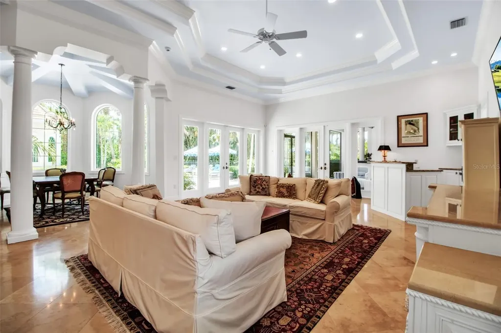 550 Dove Pointe Osprey FL 34229