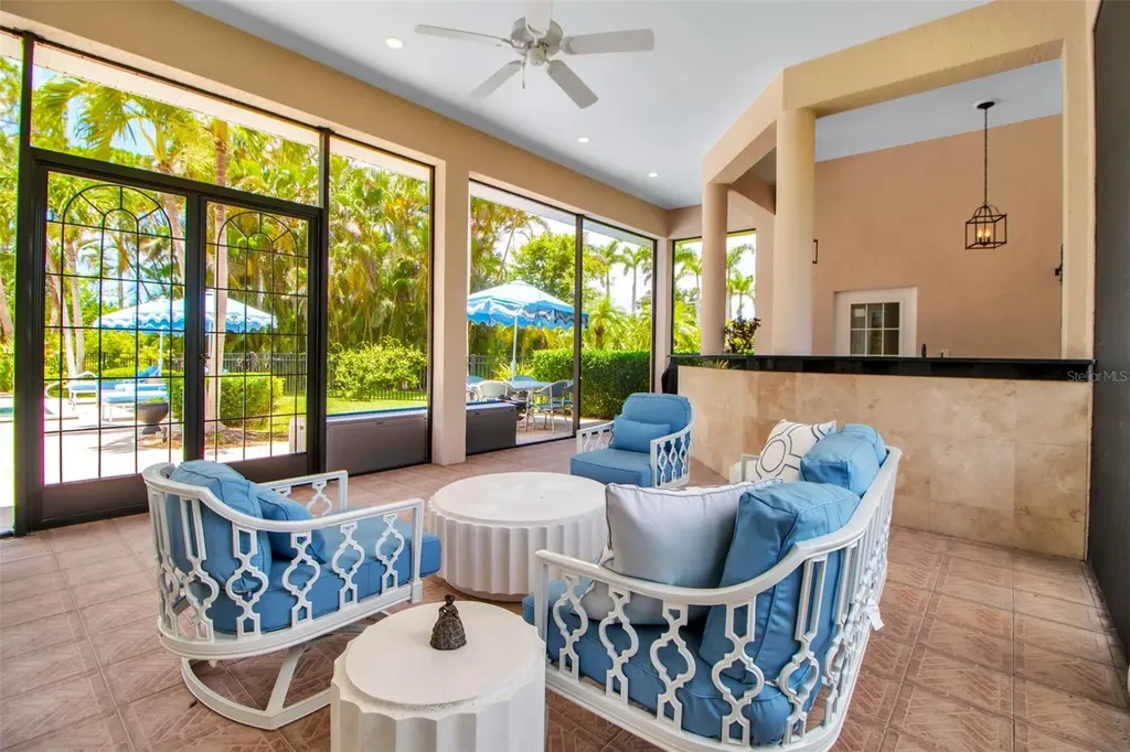 550 Dove Pointe Osprey FL 34229