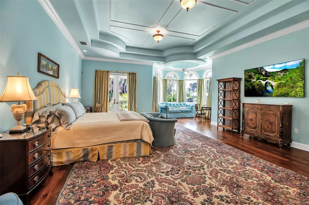 550 Dove Pointe Osprey FL 34229