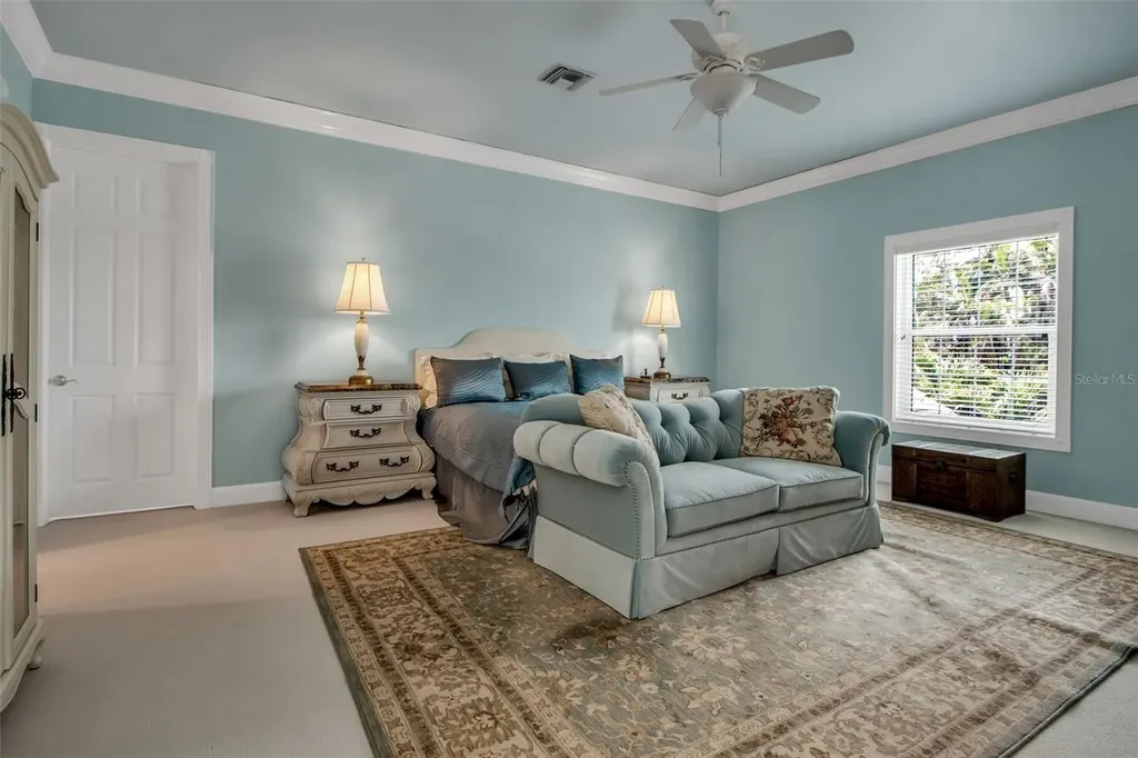 550 Dove Pointe Osprey FL 34229