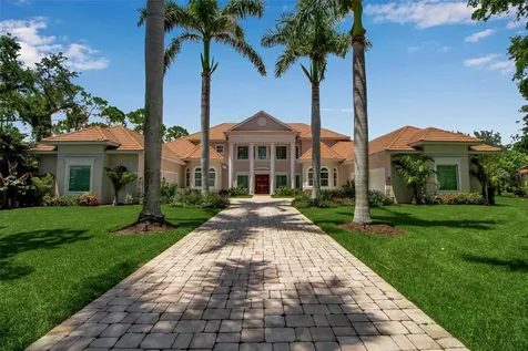 550 Dove Pointe Osprey FL 34229