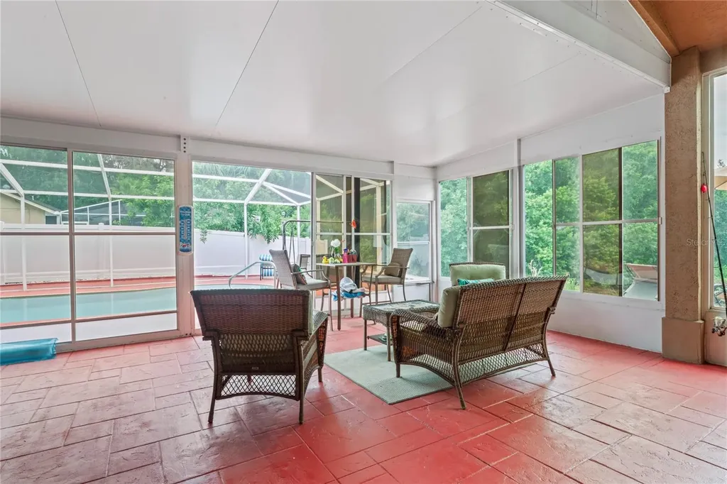 277 Wood Dove Avenue Tarpon Springs FL 34689
