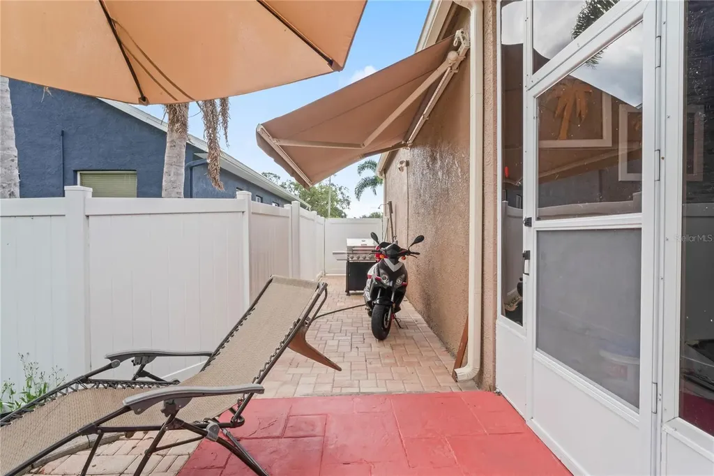 277 Wood Dove Avenue Tarpon Springs FL 34689