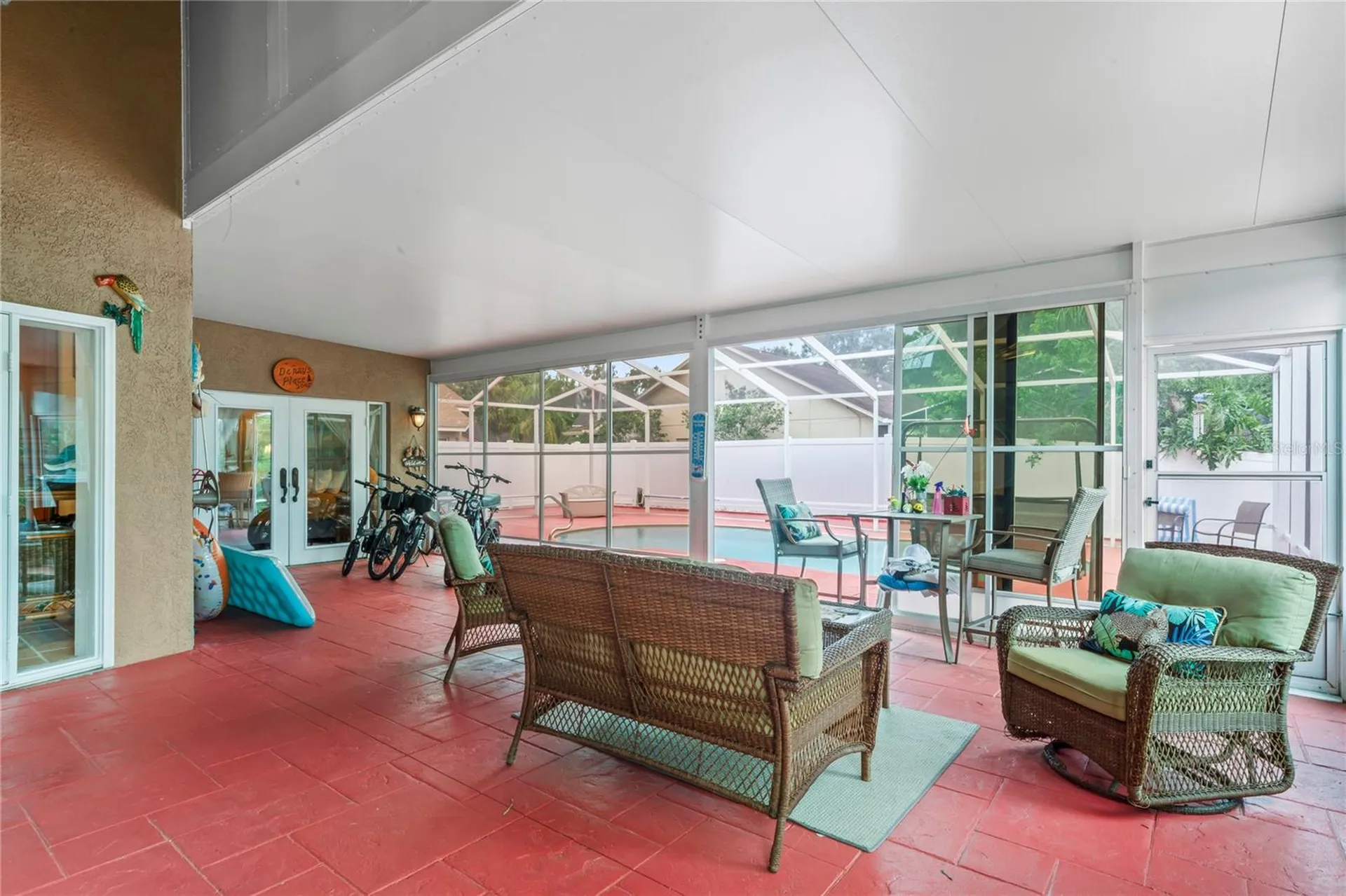 277 Wood Dove Avenue Tarpon Springs FL 34689