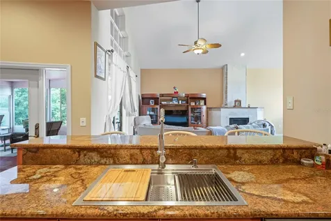 277 Wood Dove Avenue Tarpon Springs FL 34689