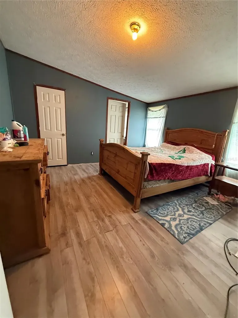 4330 Leisure Lakes Drive Chipley FL 32428