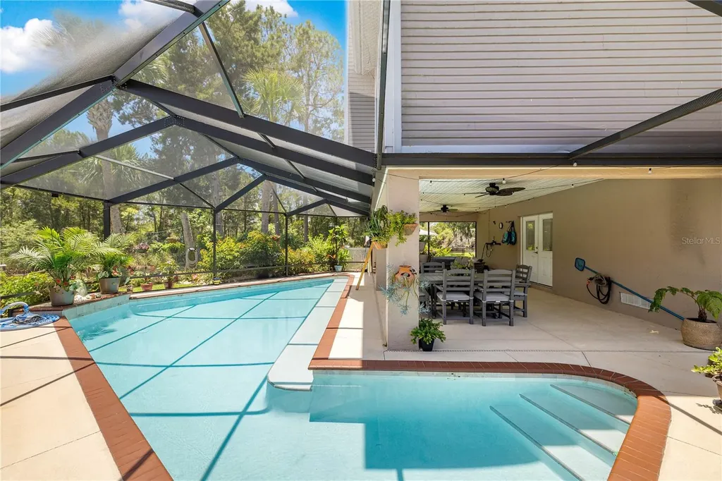 3817 N Calusa Point Crystal River FL 34428