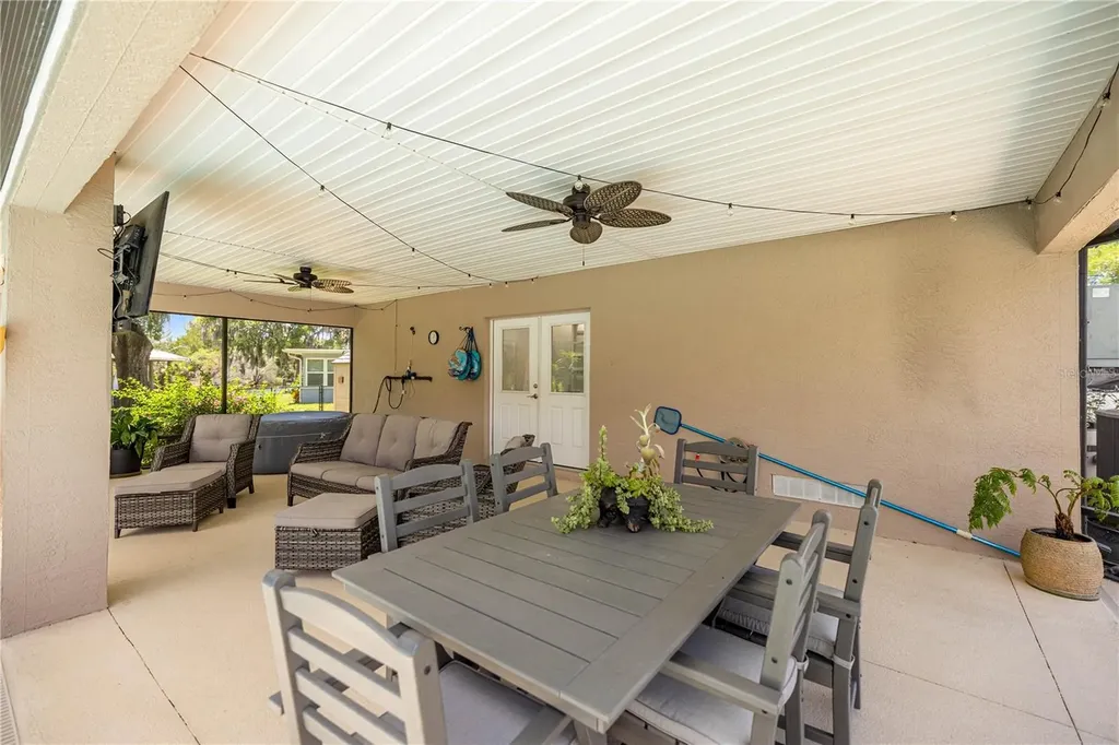 3817 N Calusa Point Crystal River FL 34428