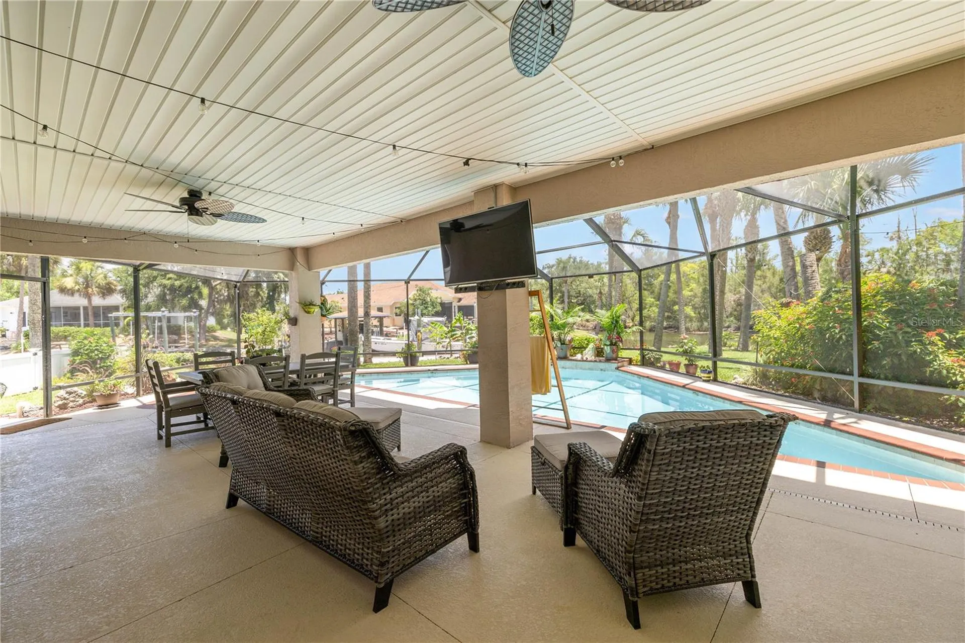 3817 N Calusa Point Crystal River FL 34428