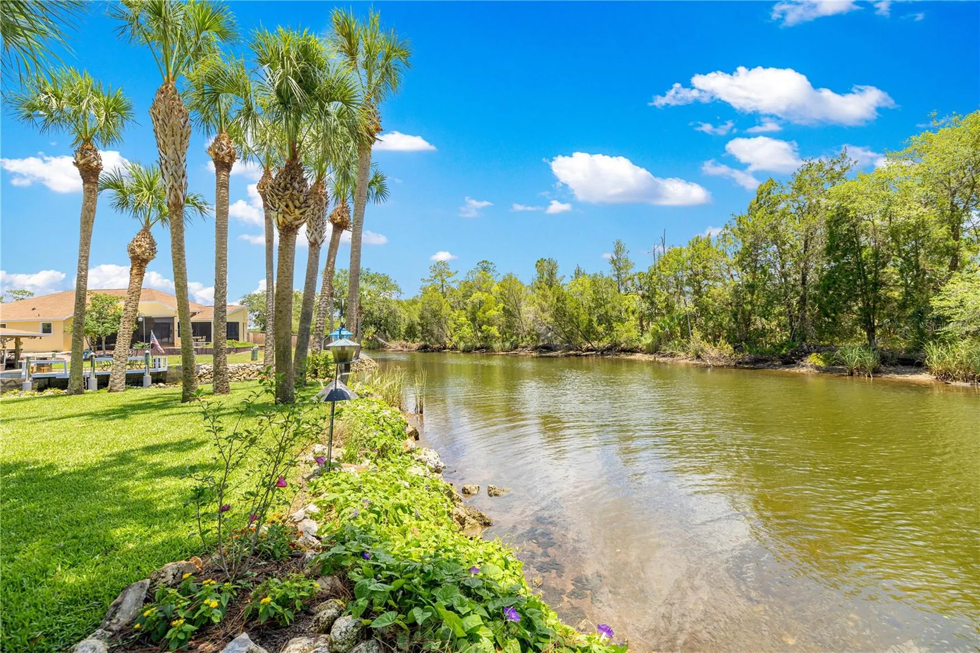 3817 N Calusa Point Crystal River FL 34428