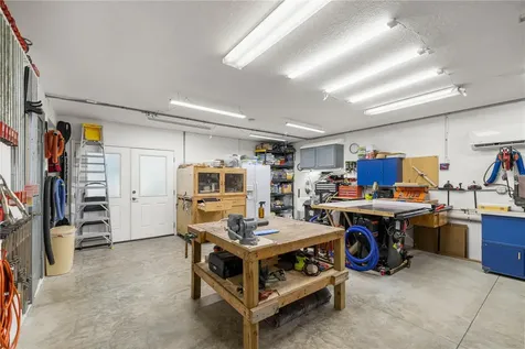 3817 N Calusa Point Crystal River FL 34428