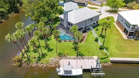 3817 N Calusa Point Crystal River FL 34428