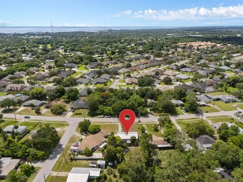 1380 S Park Avenue Titusville FL 32780