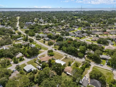 1380 S Park Avenue Titusville FL 32780