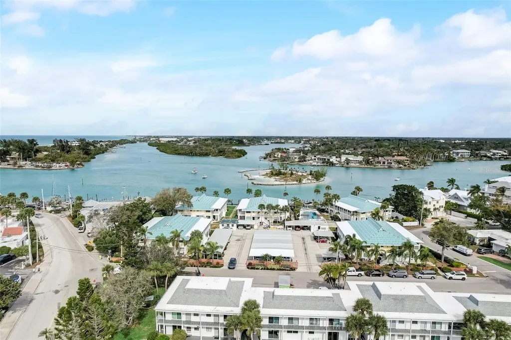 999 Inlet Circle Venice FL 34285