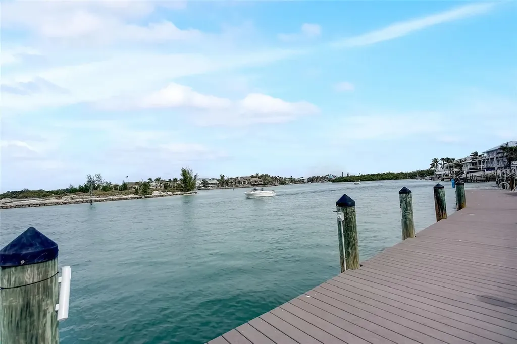 999 Inlet Circle Venice FL 34285