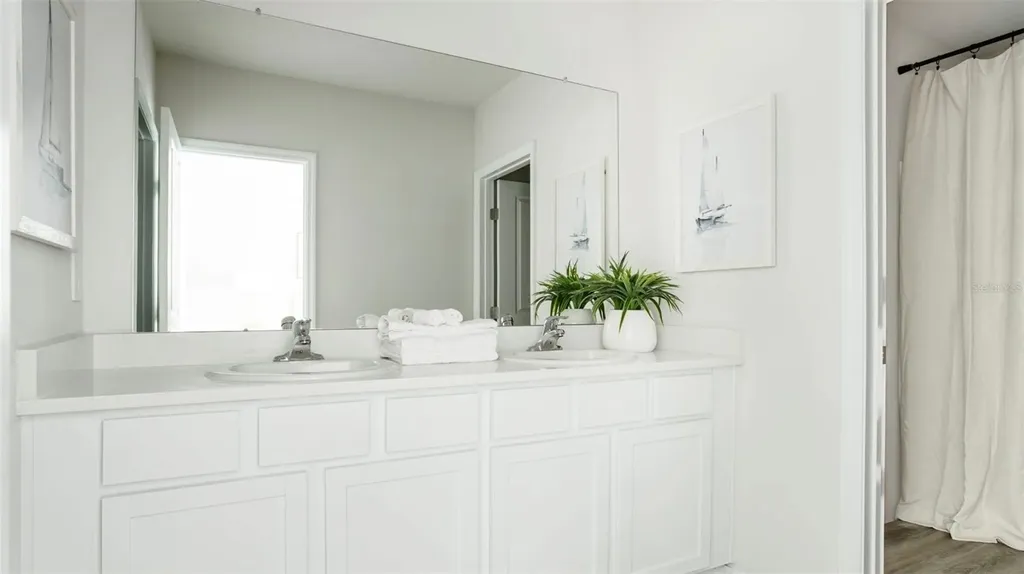 4128 Gold Dust Lane Sarasota FL 34243