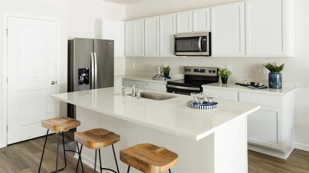 4128 Gold Dust Lane Sarasota FL 34243