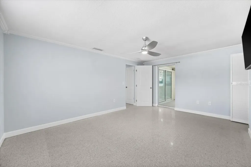 501 De Narvaez Drive Longboat Key FL 34228