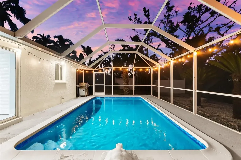 501 De Narvaez Drive Longboat Key FL 34228