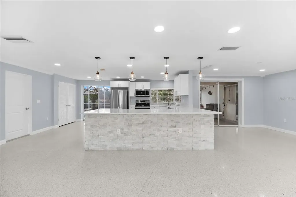 501 De Narvaez Drive Longboat Key FL 34228