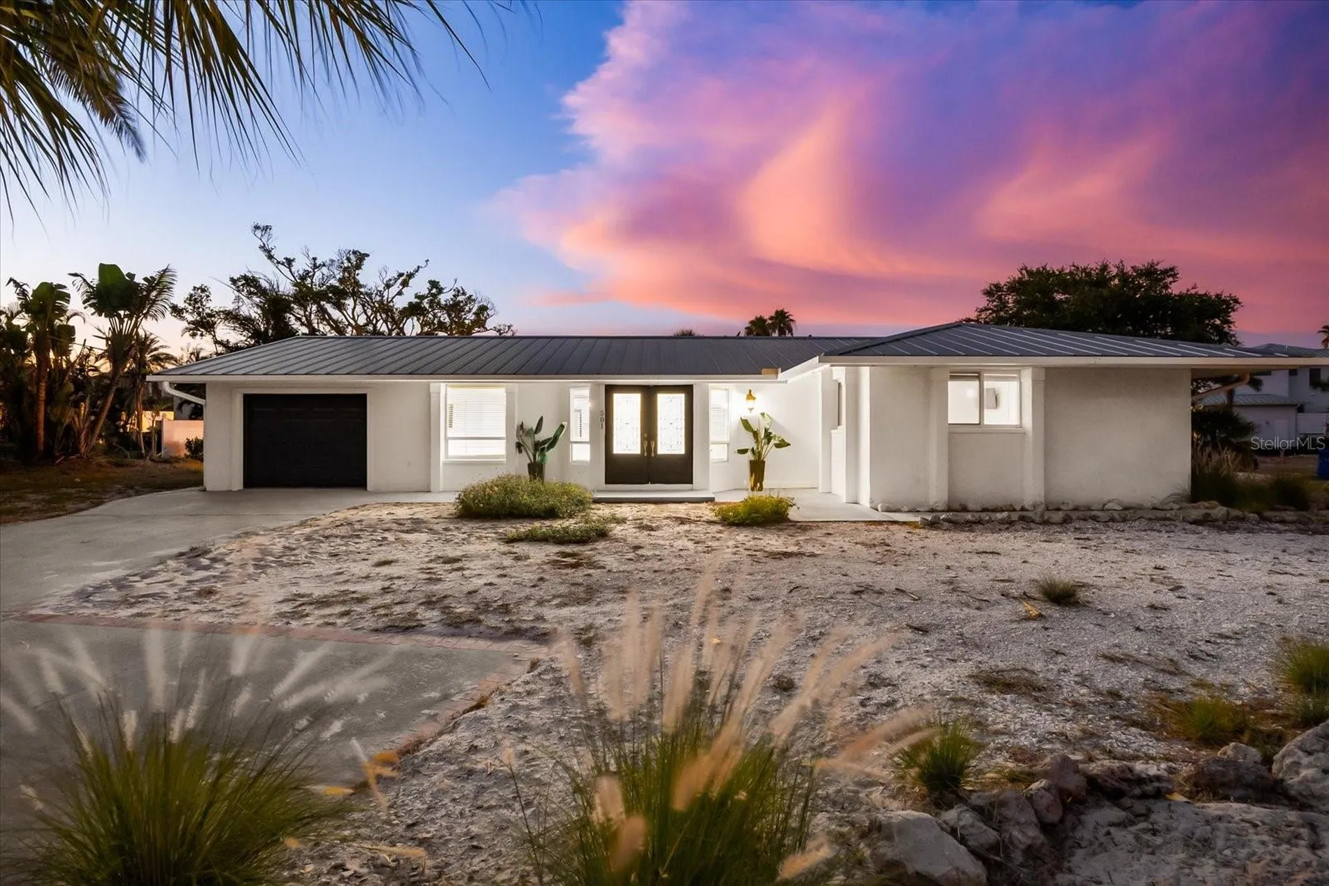 501 De Narvaez Drive Longboat Key FL 34228