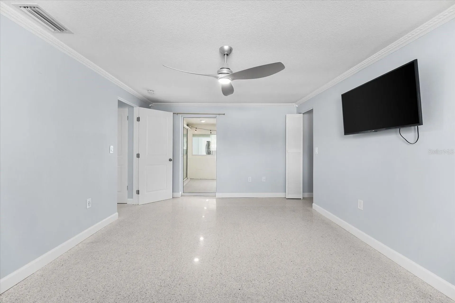 501 De Narvaez Drive Longboat Key FL 34228