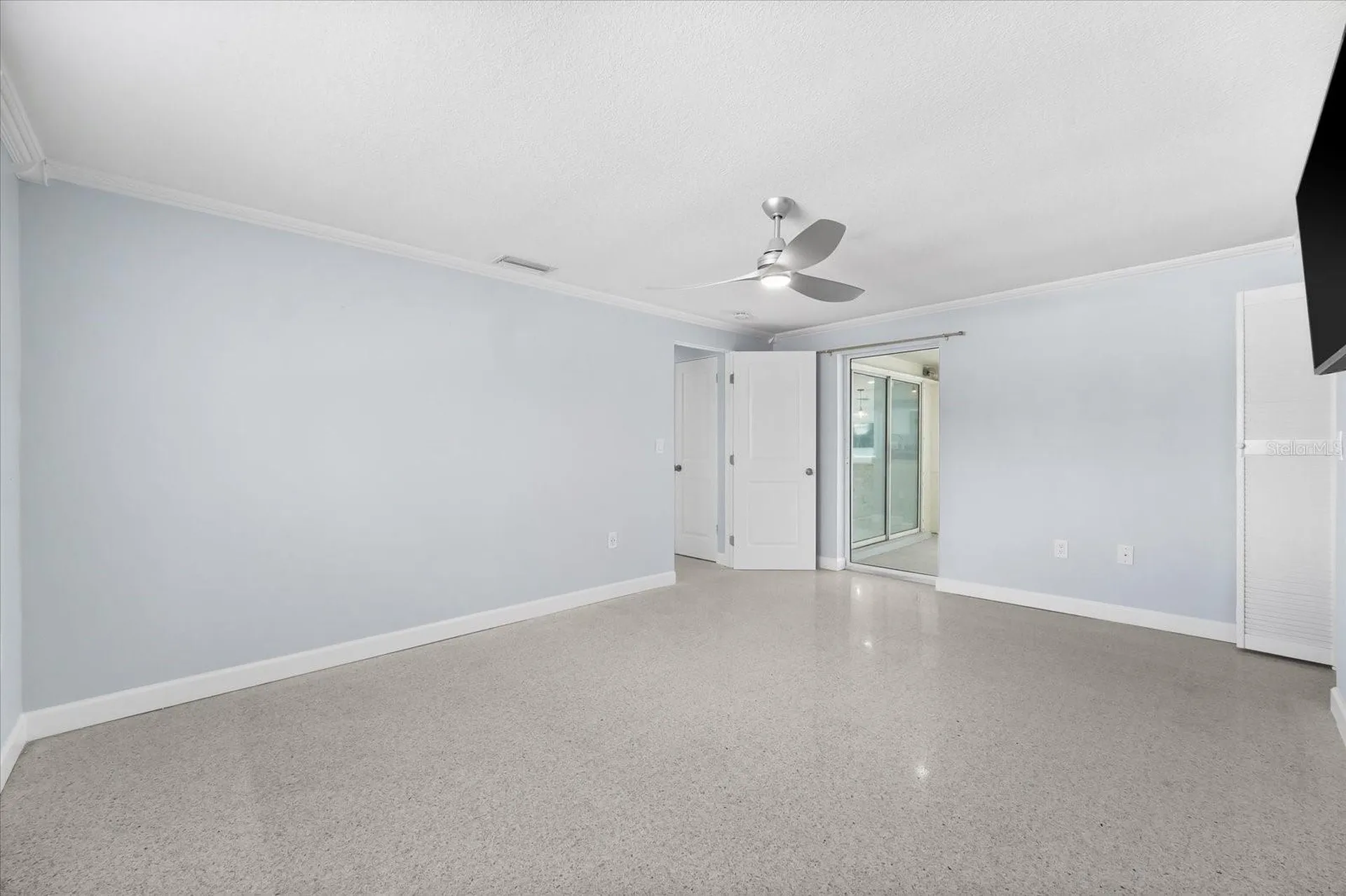 501 De Narvaez Drive Longboat Key FL 34228