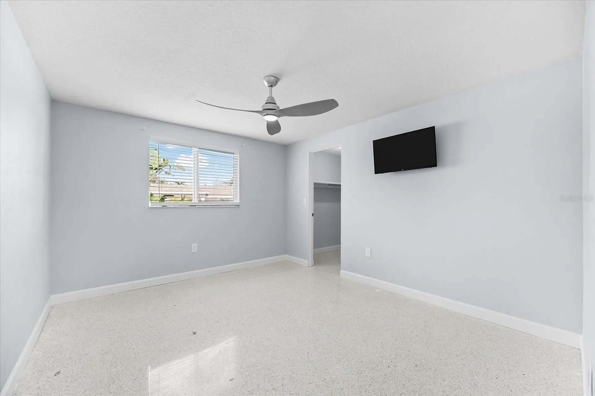 501 De Narvaez Drive Longboat Key FL 34228