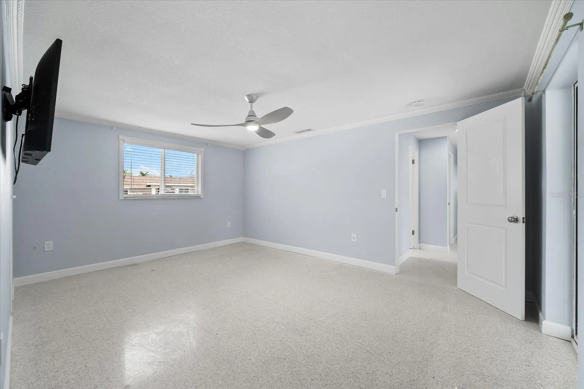 501 De Narvaez Drive Longboat Key FL 34228