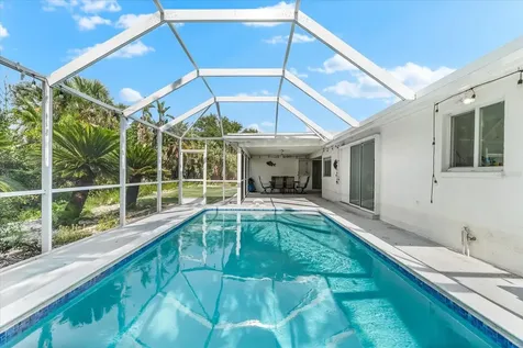 501 De Narvaez Drive Longboat Key FL 34228