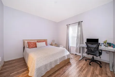 3707 Conroy Road Orlando FL 32839