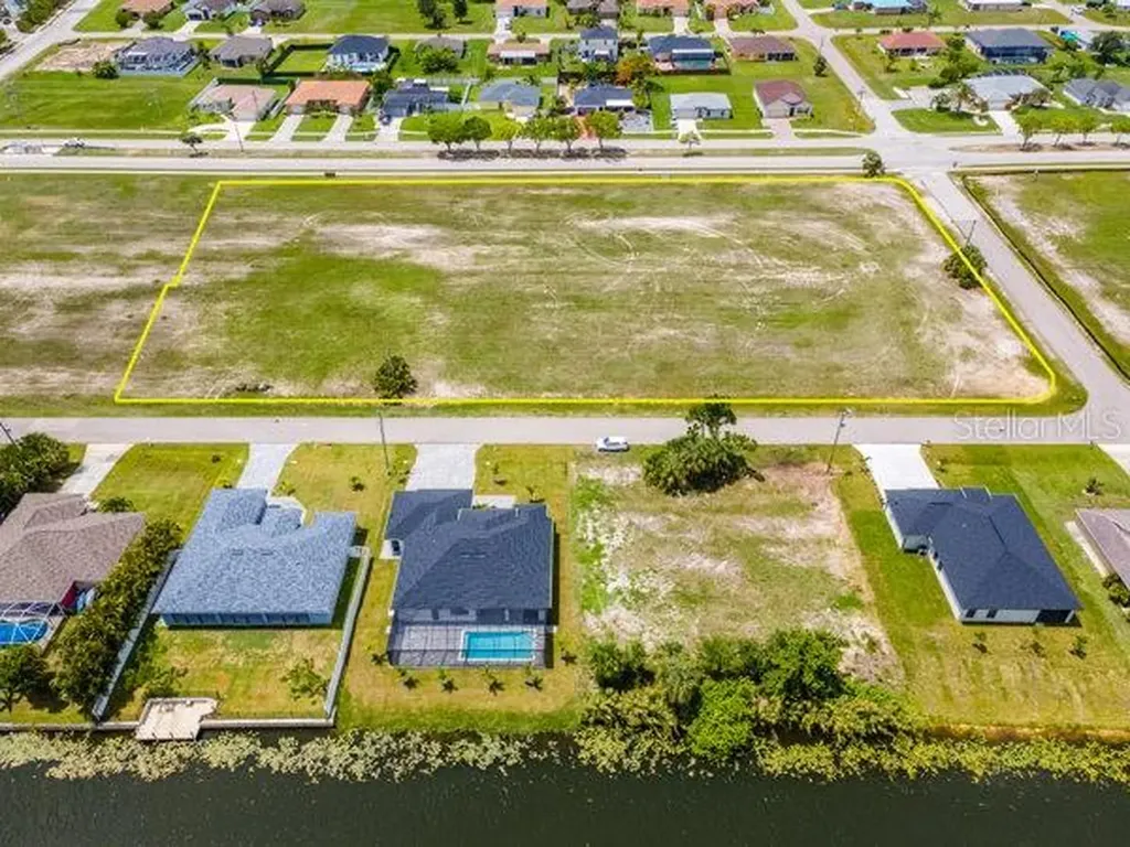 845 Trafalgar Parkway Cape Coral FL 33991