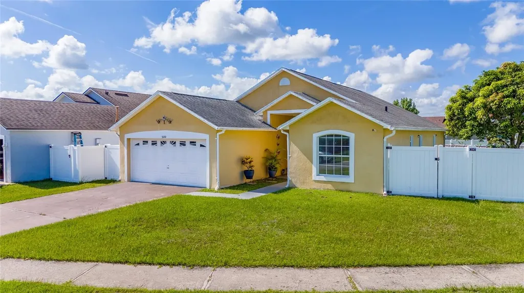 5100 Violet Lane Kissimmee FL 34758