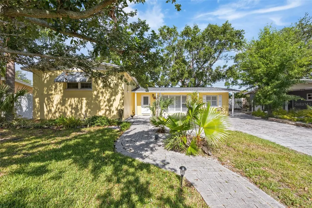 4521 S Cooper Place Tampa FL 33611