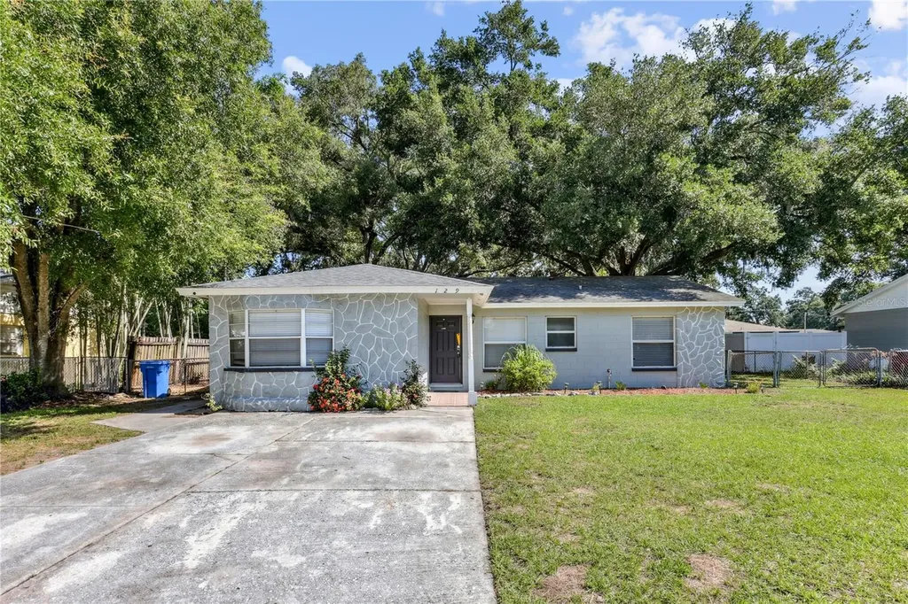 129 Magnolia Avenue Seffner FL 33584