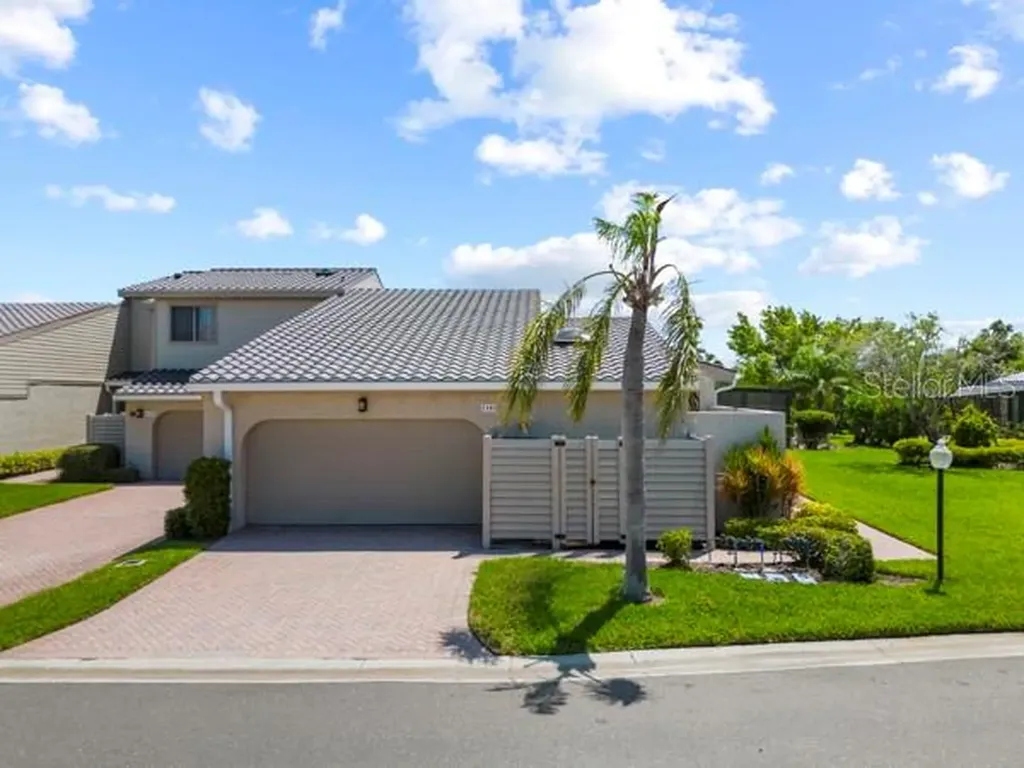 2181 Harbourside Drive Longboat Key FL 34228