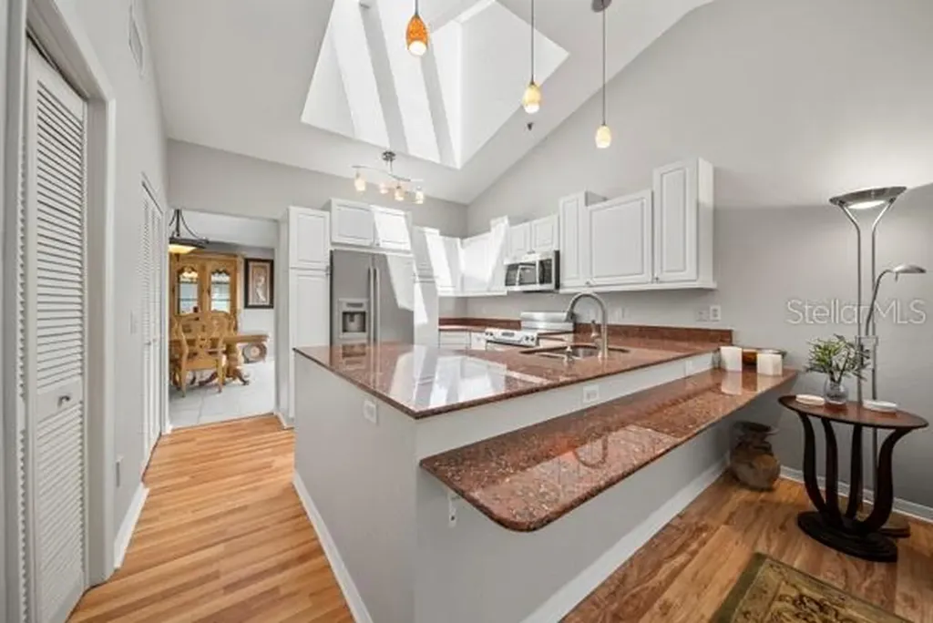 2181 Harbourside Drive Longboat Key FL 34228