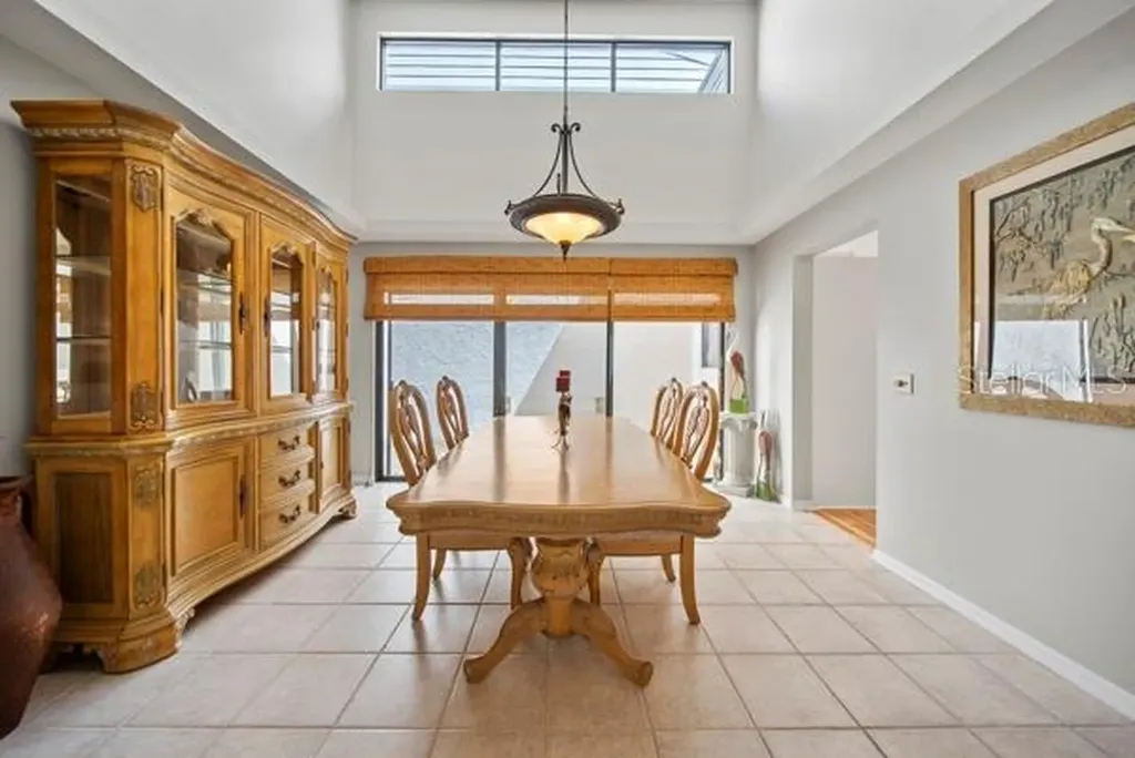 2181 Harbourside Drive Longboat Key FL 34228