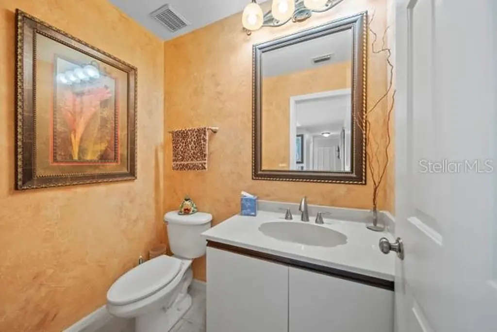 2181 Harbourside Drive Longboat Key FL 34228