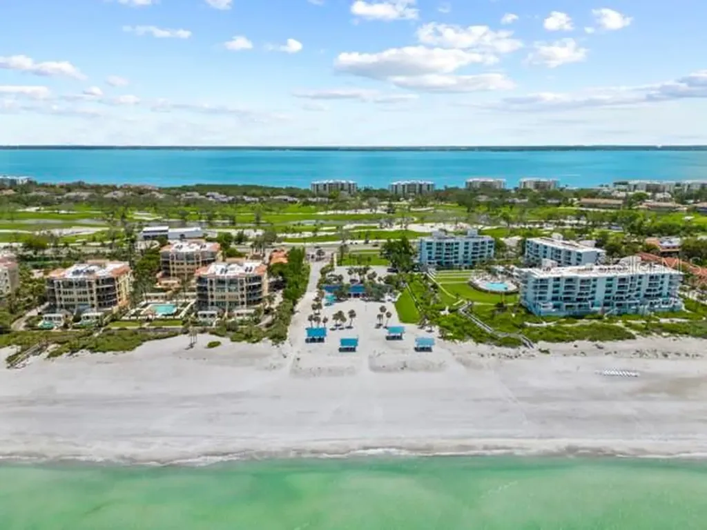2181 Harbourside Drive Longboat Key FL 34228