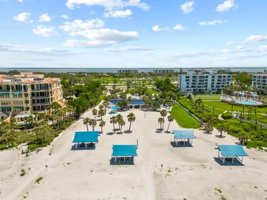 2181 Harbourside Drive Longboat Key FL 34228