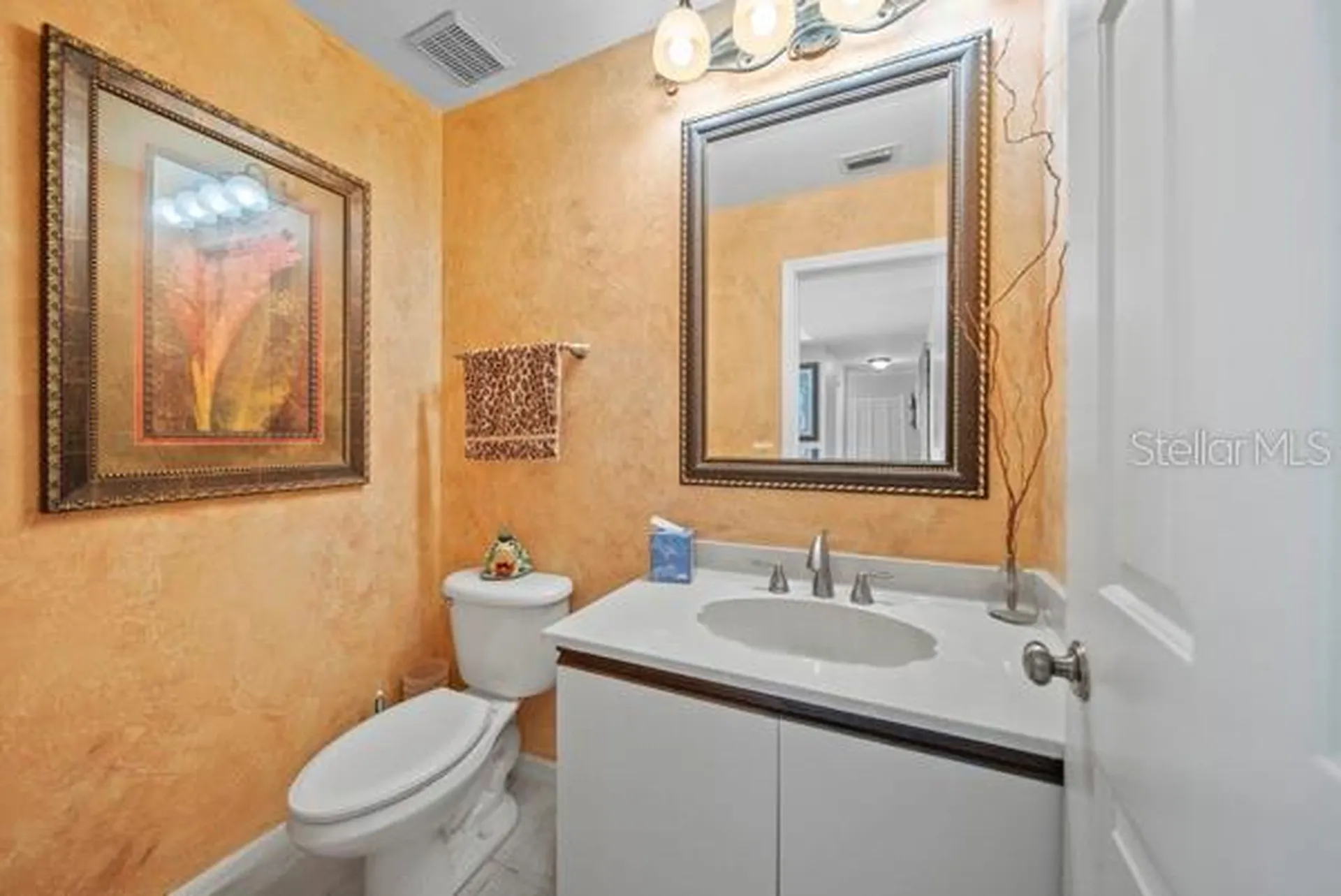 2181 Harbourside Drive Longboat Key FL 34228